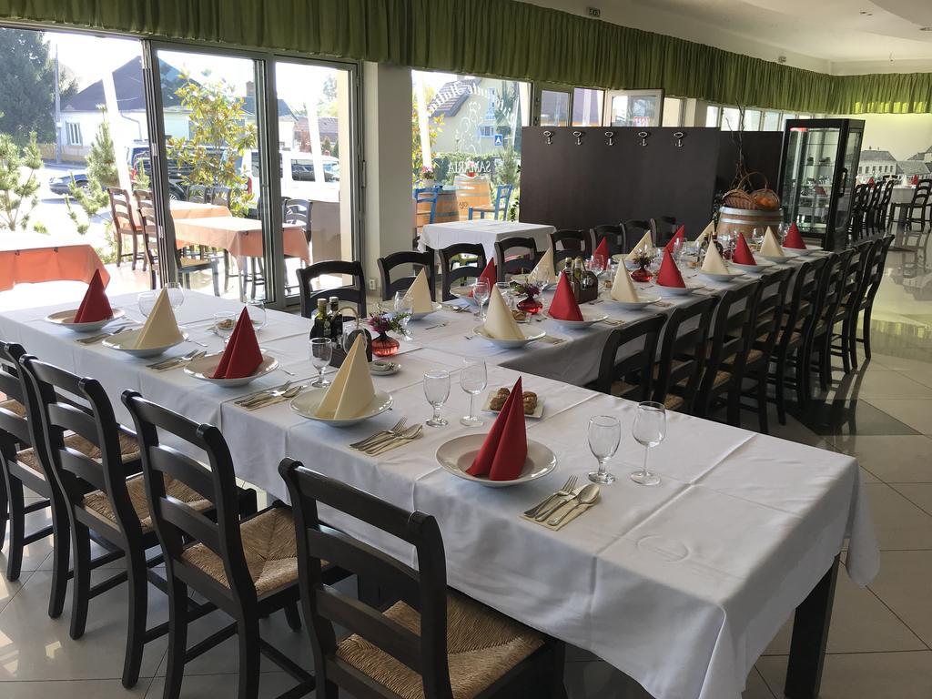 Hotel Samaria Samorin Luaran gambar